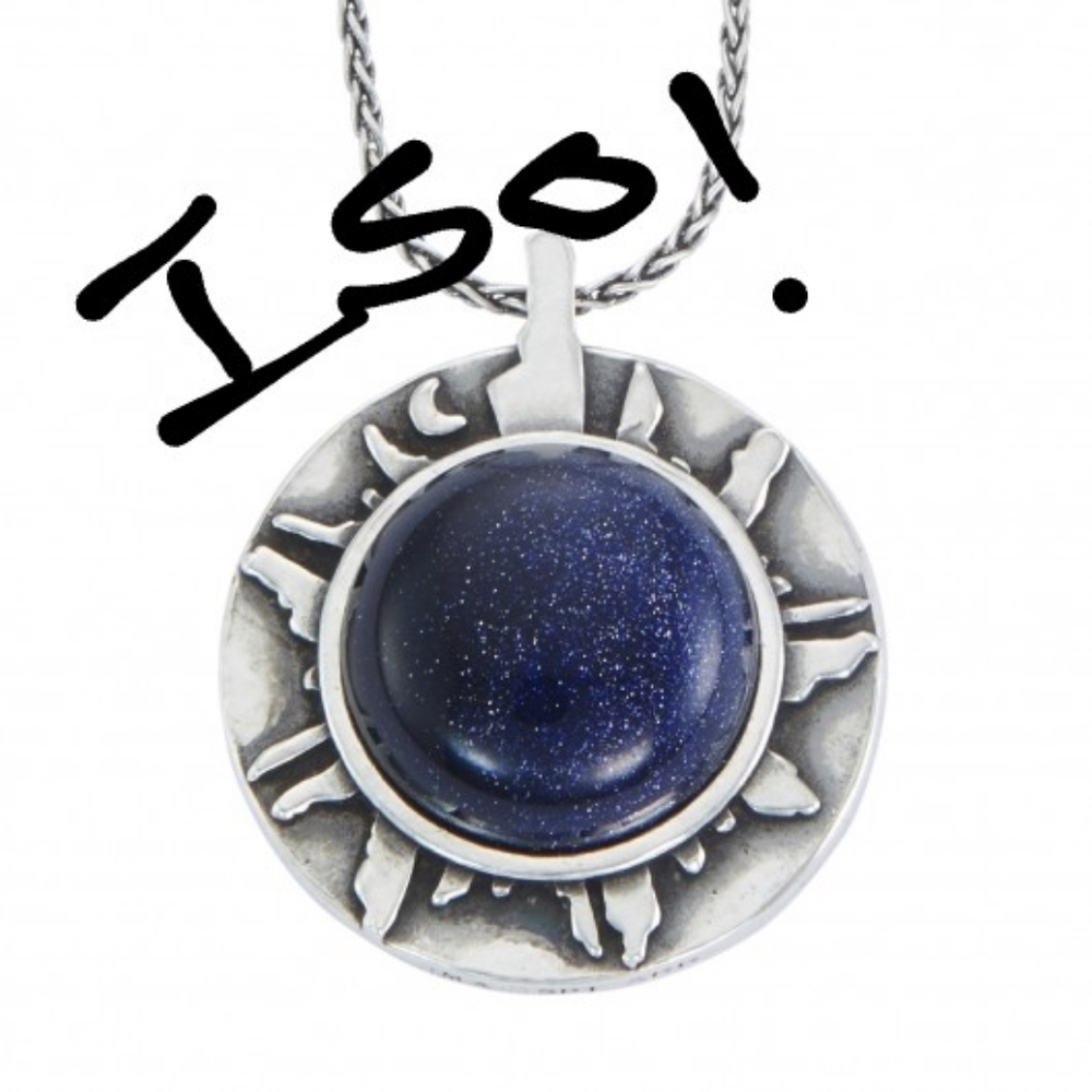 RockLove official Outlander Craig na Dune necklace ISO!!!